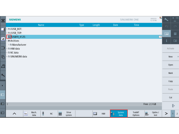 Insert the USB drive into the TCsi machine.