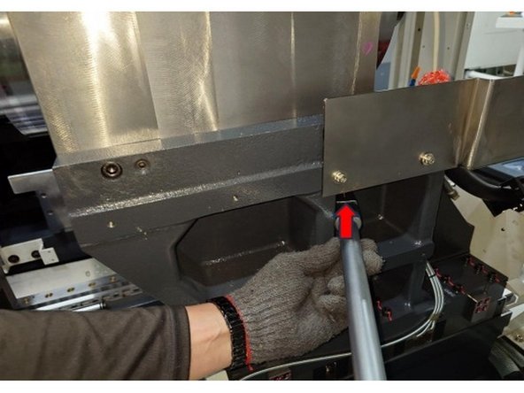 Once the Horizontal and Vertical accuracy of the Sub Spindle has been adjusted back into spec, torque the 4 M20 screws that attach the upper sub spindle casting to the lower casting to 325 ft-lbs (4500 Kgf.cm).