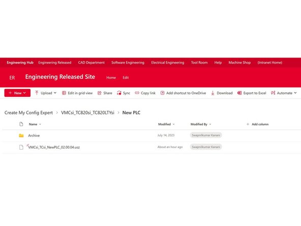 Start with a clean USB drive.