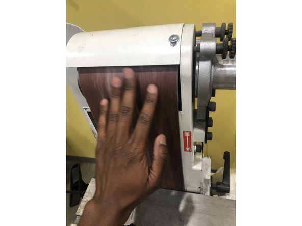 Now, the belt is centered, but is it properly aligned in relation to the position of the drums?