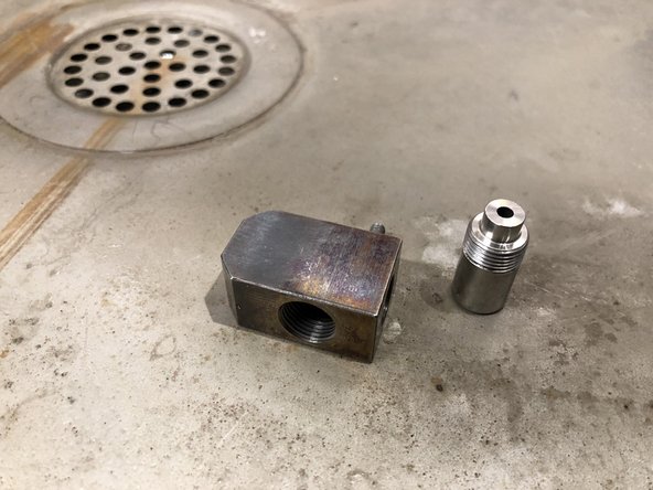 Wash abrasive block with water to ensure that no left over garnet is still inside.