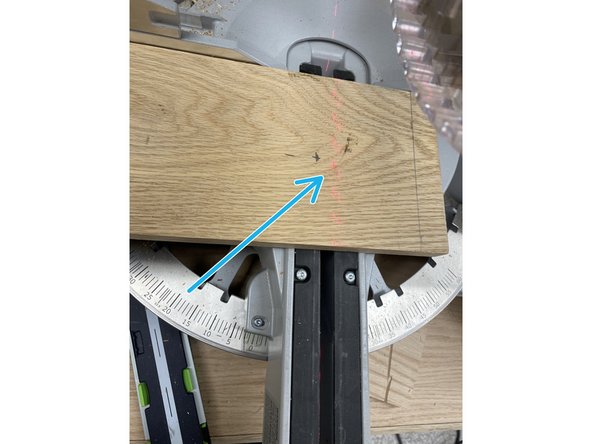 Pressing this gives a fairly accurate laser guide of where the blade will end up in the workpiece.