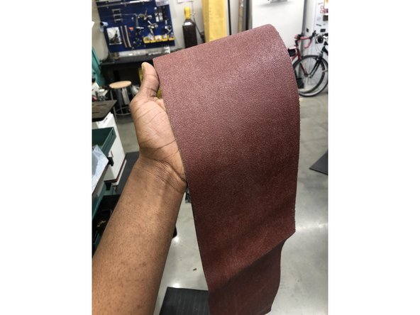 Most brands of replacement abrasives are directional, and must be installed in the proper direction.