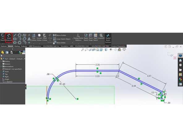 Use the Line tool to connect the offset with the exterior, so that it forms a full wall. Make sure they're vertical lines.