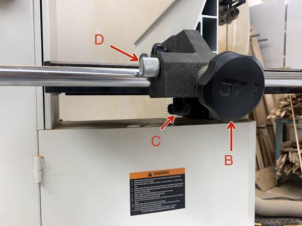 Adjust the position of the resaw fence using the main adjustment knob(B) and the lower adjustment knob(C).