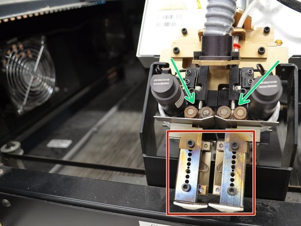 Liquefiers - There are TWO LIQUIFIERS that melt that plastic. One for model and support.
