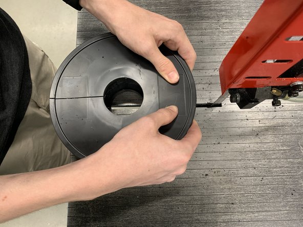 Now you can cut the other side of the spool the same way you did it before.