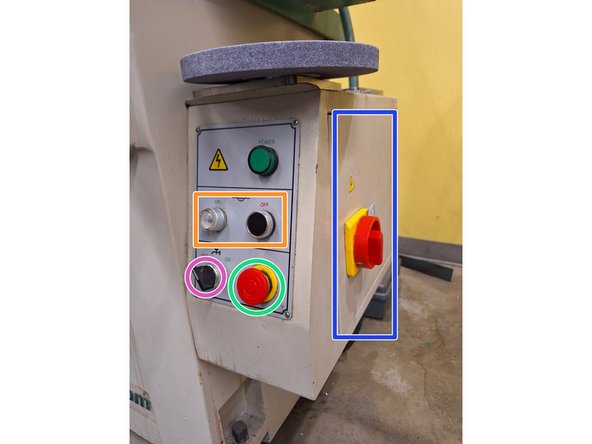 The front panel controls the power of the machine as well as the coolant state.