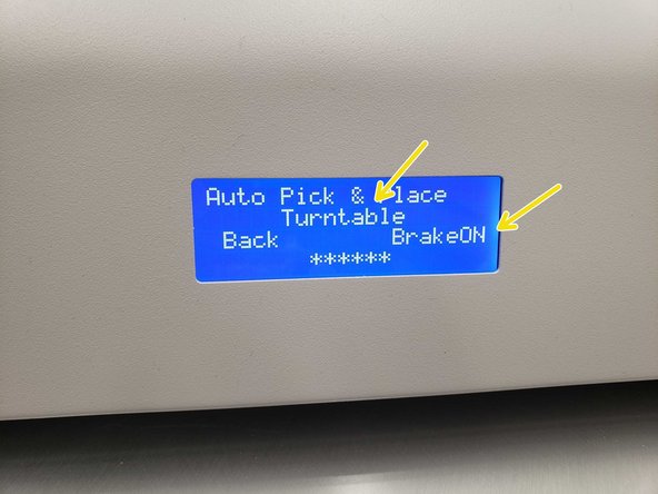 Select auto to let the machine activate/deactivate the suction for you or man if you would rather control it with the foot pedal