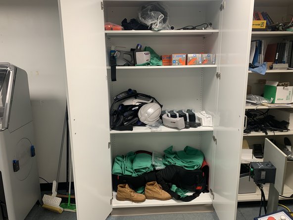 Use spray cleaner to wipe down headpiece and all surfaces before putting equipment back in cabinet.