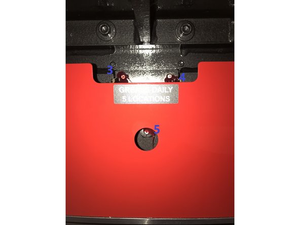 7 total places to grease in the front, numbered in blue