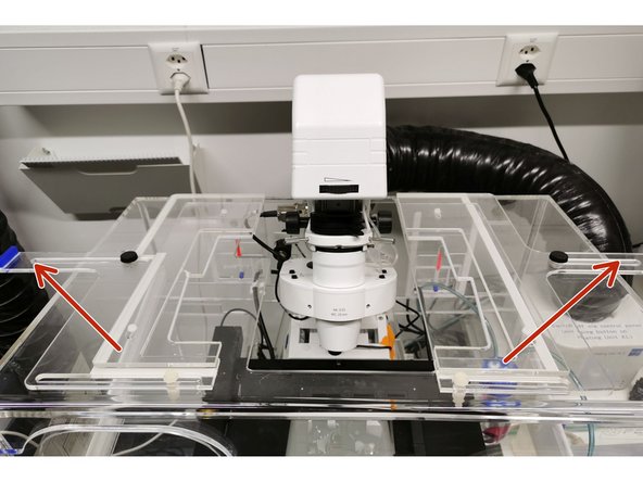 The box is now covered with black foil to enable recording while the light is switched on.