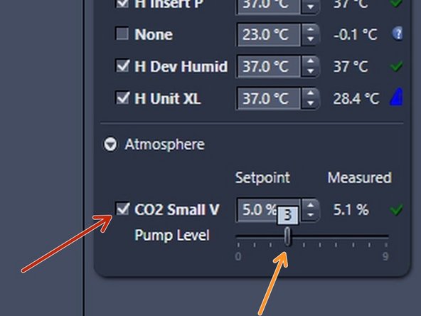 Carefully move down the condensor and make sure there is a distance between the glas of the lid and the condensor.