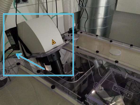 Additional stage inserts can be found in the cupboard.