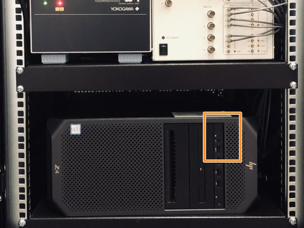 Make also sure the &quot;Status&quot; LED at the back of the camera next to the switch is green.