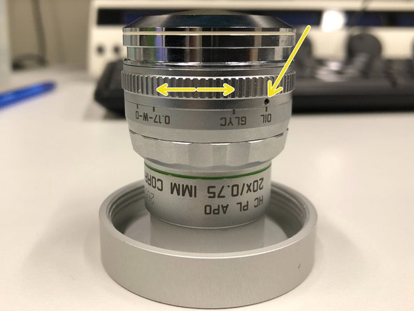 For some objectives the correction collar has to be adjusted.