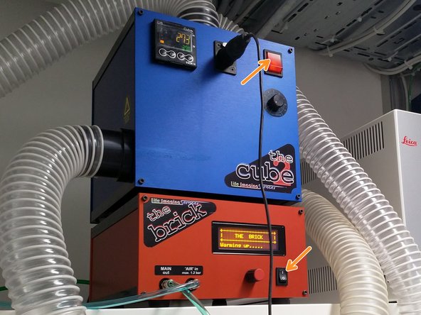 Cube (temperature) and brick (CO2) are already turned on.