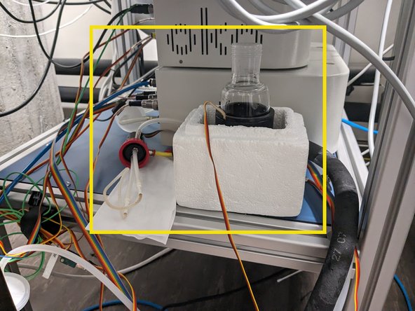 Switch off OkoLab touch panel and remove your sample.