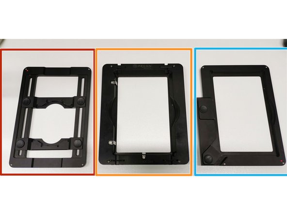Insert for slides or small petri dishes. The inner part can be adapted in width.