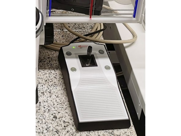 Always load your sample with the coverslip down to the objective.