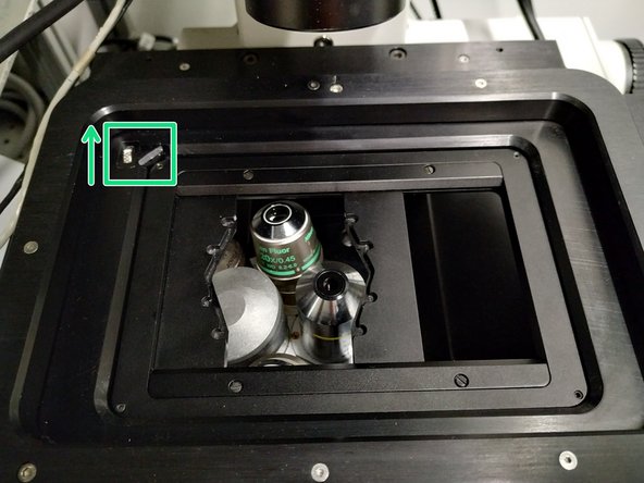 Available stage inserts: for environmental control (with associated inserts for slides, petri dishes and different well plates) and a universal holder.