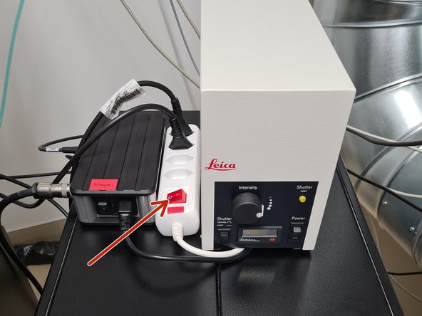 The Cube (temperature) and brick (CO2) should already be turned ON. Otherwise turn them on.